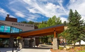 Chateau Jasper hotel exterior in Jasper, Alberta