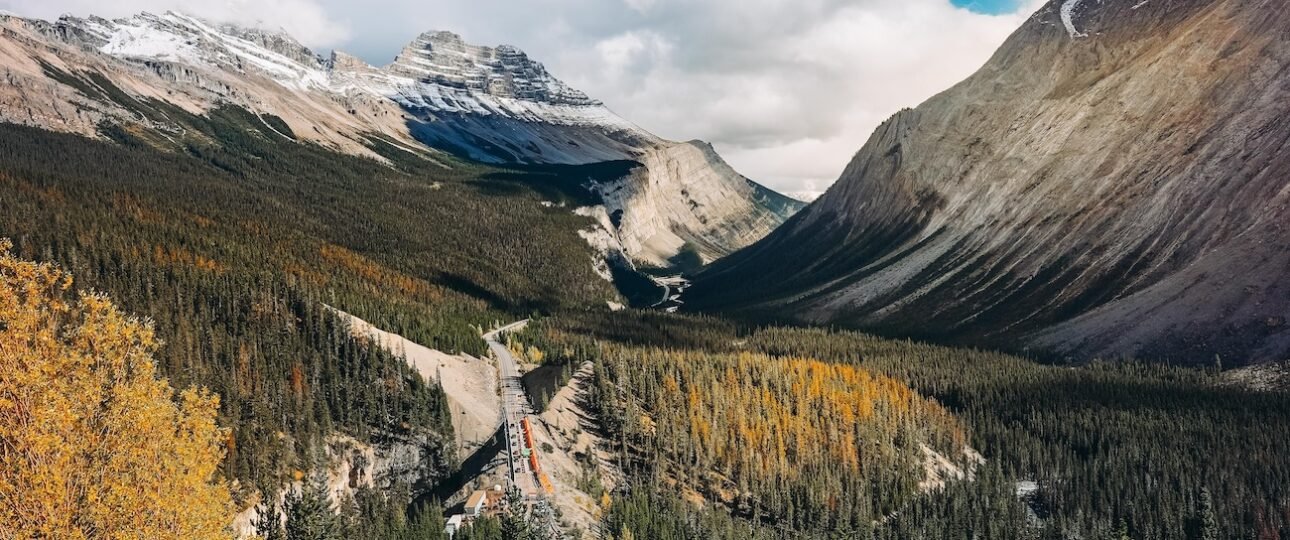 Hidden gems in Canmore with mountain views in summer 2026